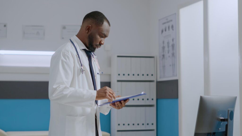 Managing Patient Reviews and Feedback for Specialist Medical Practices in Nairobi