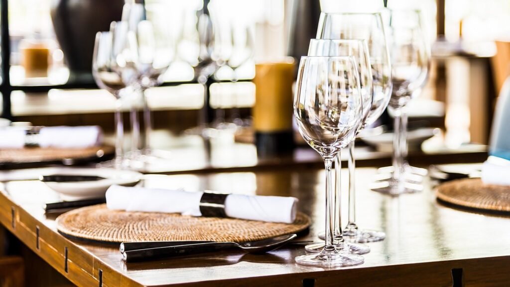 Social Media Ad Funnels for Fine Dining Restaurants Launching Weekend Brunch Experiences